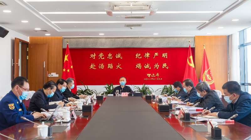 大鸡巴日小逼的片黑人日的流出流血黄明在应急管理部党委会上强调 着力加强党委班子自...